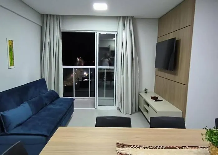 Apto, Bem Localizado, Novo E Confortavel 406
