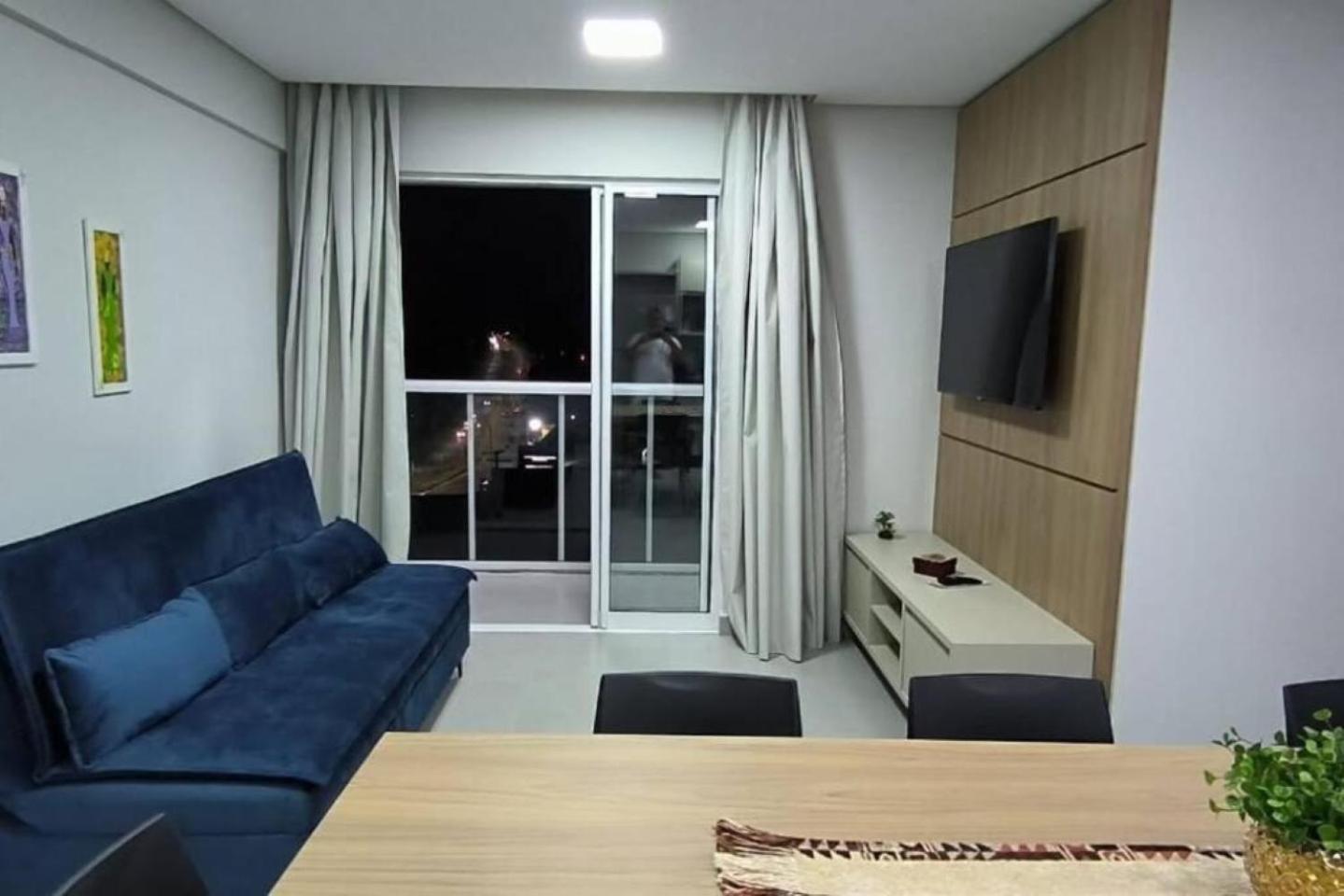 Apto, Bem Localizado, Novo E Confortavel 406 *