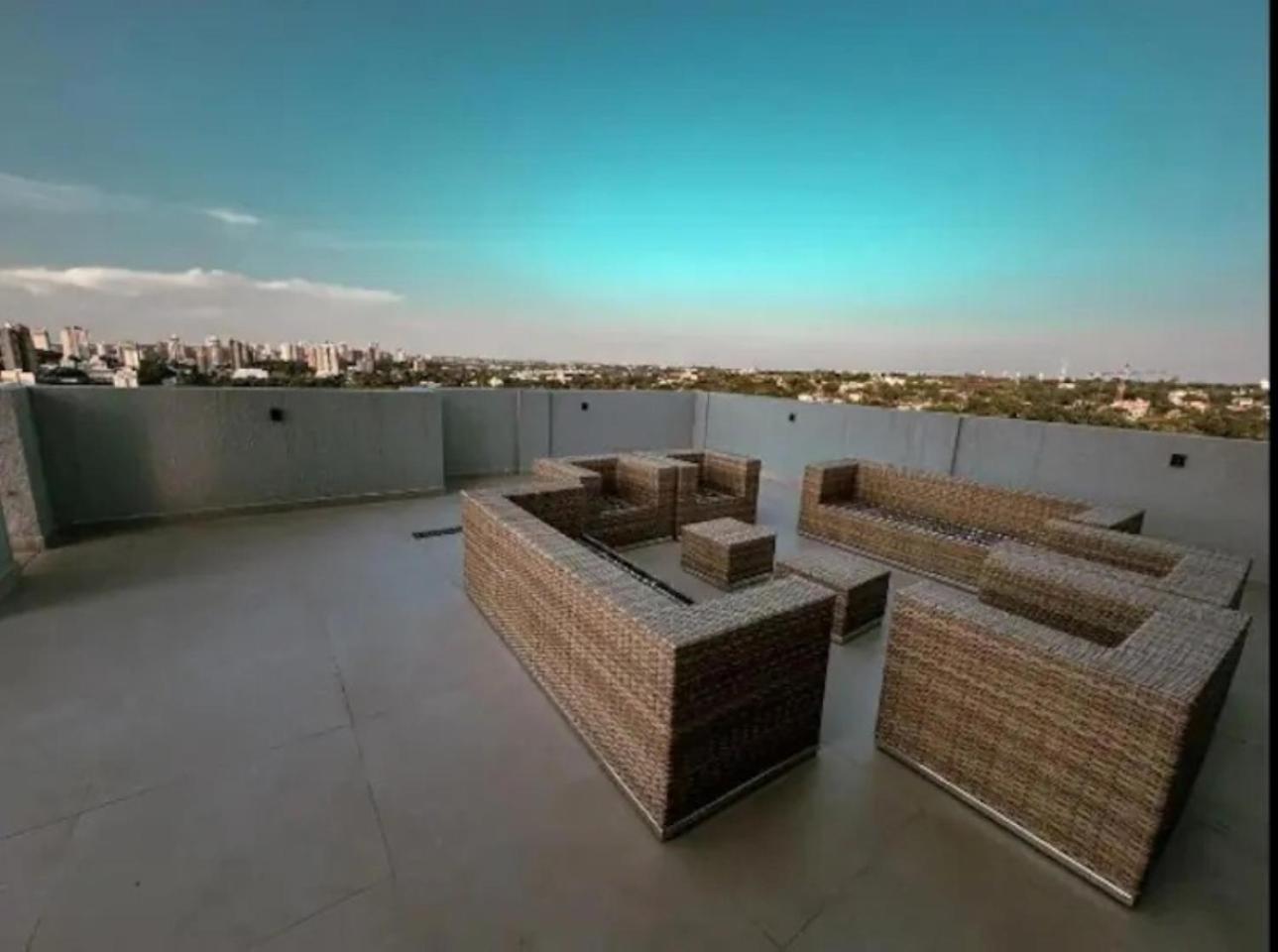 Apto, Bem Localizado, Novo E Confortavel 406 *